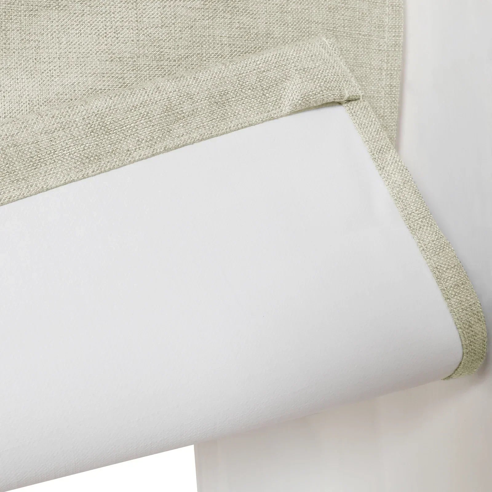 Loomy Motorized Linen Blackout Roman Shade